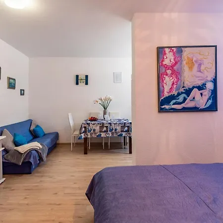 With Swimming Pool - 7356 Apartament