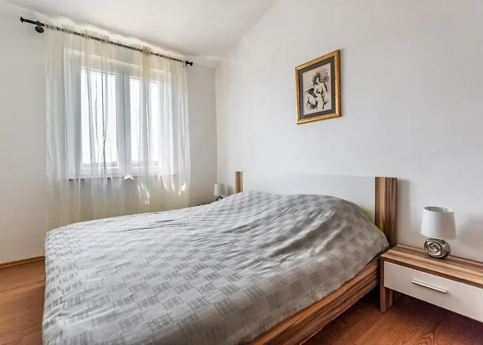 Apartment Apartments With Swimming Pool Pula - 7356