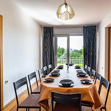 Διαμέρισμα With Swimming Pool - 7356 Πούλα